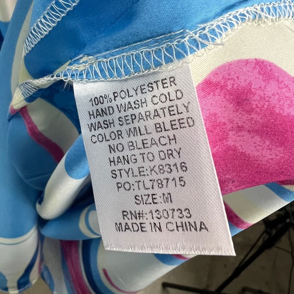 💚 3398. Satin Finish Abstract Print Maxi Dress - Picture 8 of 9